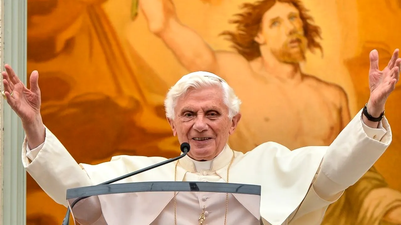 MAE: Papa Benedict vine 