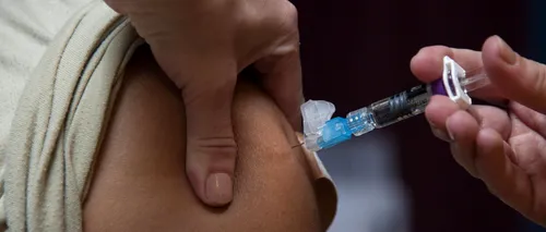 OMS este precaută faţă de vaccinul împotriva COVID-19 pe care îl dezvoltă Rusia