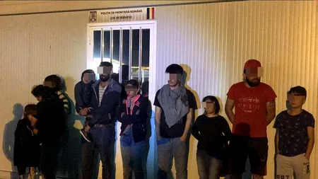 Zece cetățeni irakieni, între care patru copii, prinși la frontieră în semiremorca unui TIR