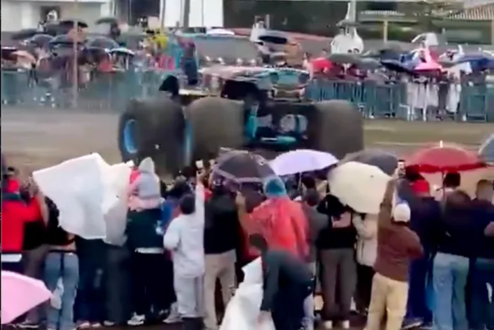 Accident de monster truck în Columbia - Foto: X/@Betonoticiaspop