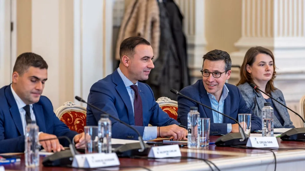 Avem fonduri europene de 10 miliarde de euro, dar plătim facturi mari. Planul ANUNȚAT de ministrul Energiei