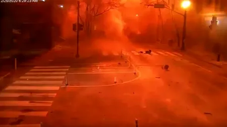 Un bărbat în vârstă de 63 de ani, autorul exploziei din Nashville. Sinucigașul a rănit cel puțin trei persoane (VIDEO)