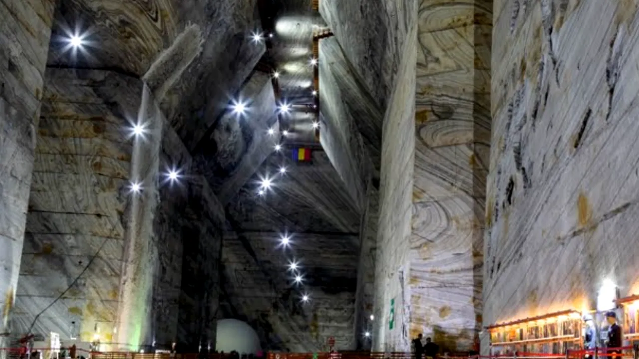 Salrom, precizări despre INDEMNIZAȚIA directorului general: „Remuneraţia fixă brută lunară de 38.776 lei a fost stabilită de AGA în 2024”