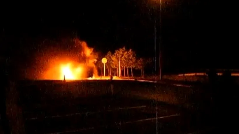 Un autocar cu 46 de români a luat foc la granița dintre Ungaria și Austria