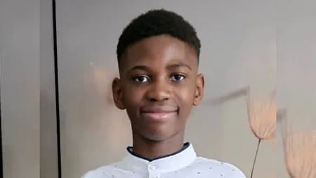 UPDATE. Copilul de 12 ani dispărut în București a fost găsit. Polițiștii au făcut apel la cetățeni pentru găsirea lui