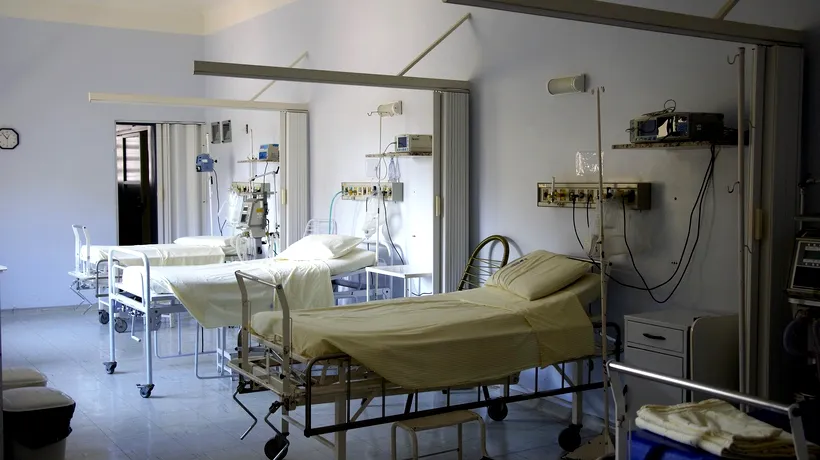 Situație halucinantă la un spital din Capitală. Două femei au fost inversate la internare și au primit tratamentul greșit: „Am aflat cu stupoare că au trimis o altă pacientă”