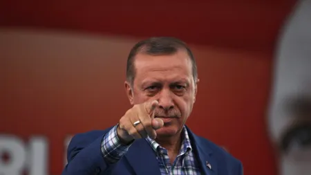 Regimul Erdogan arestează 106 militari pe care îi acuză că de legături cu organizarea loviturii de stat eşuate din 2016