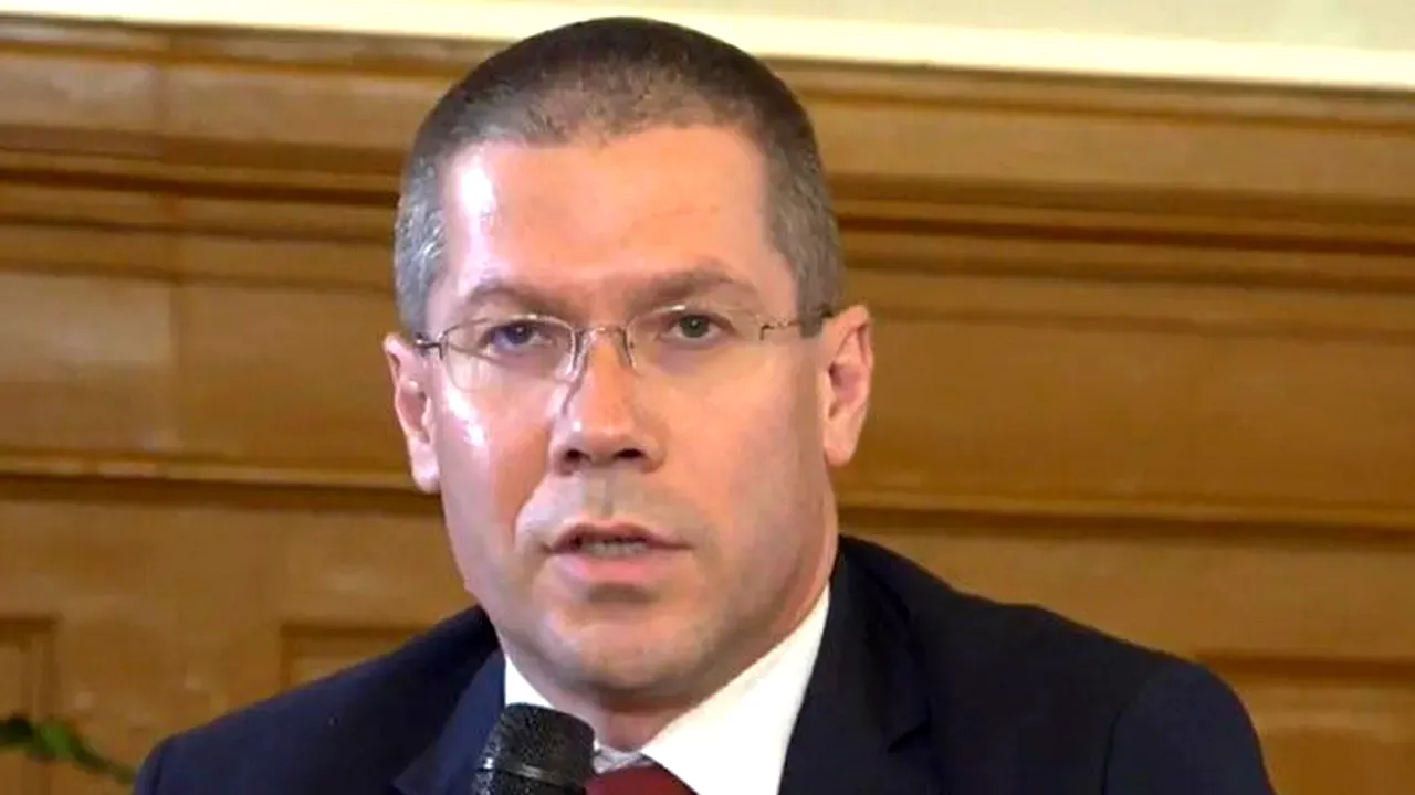 Coaliția pentru Apărarea Statului de Drept cere CCR să constate incompatibilitatea lui Dacian Dragoș. Cum se apără judecătorul