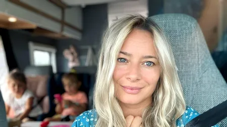 Laura Cosoi s-a ACCIDENTAT în timpul vacanței din Munții Apuseni: „Am crezut că m-a lovit trenul. Nici acum nu îmi simt partea stângă a feței”