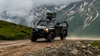 Interpelări privind un contract uriaș al Armatei. Năsui: BLINDATELE cumpărate de la Otokar, cu 180.000 euro mai scumpe decât cele vândute Marocului