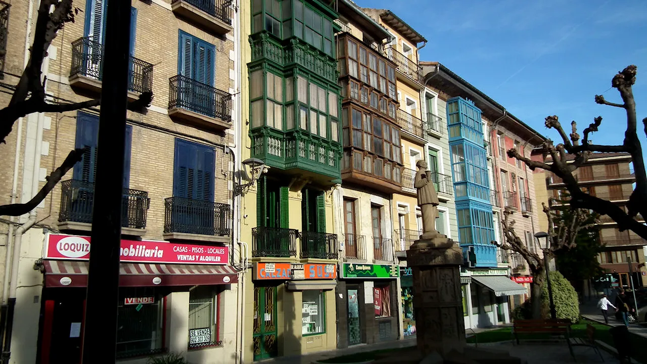 Românii, printre cei mai mari cumpărători străini de CASE în Spania / Ce regiuni preferă