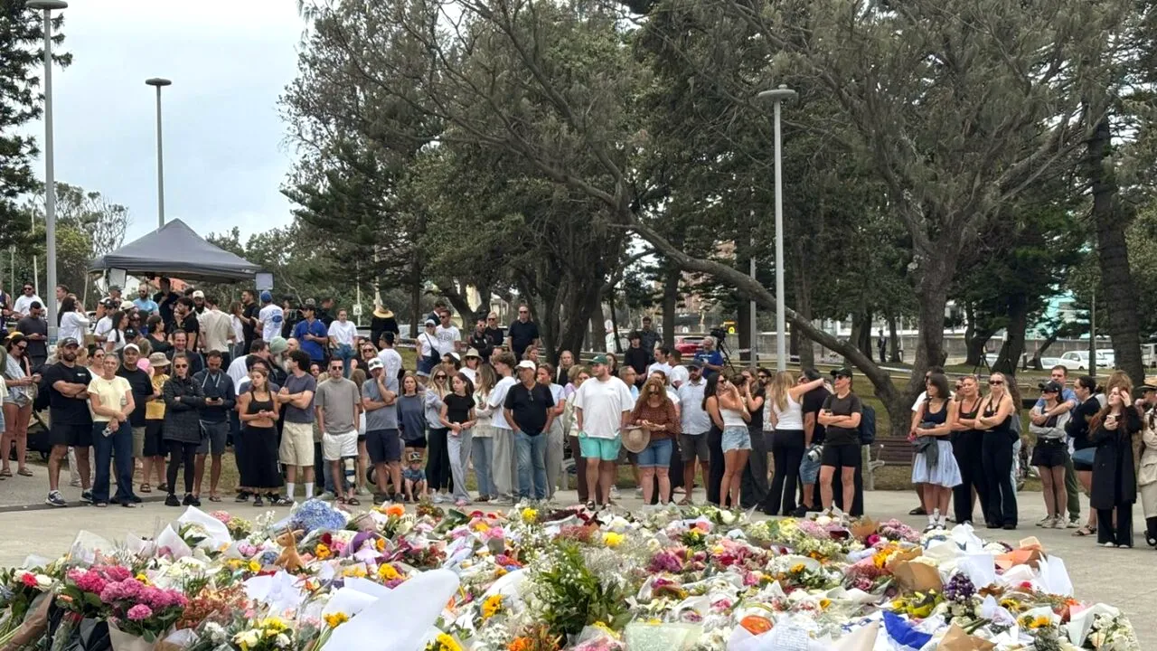 Suspecții măcelului de pe plaja din Australia călătoriseră în Filipine, cu o lună înainte de atac pentru 