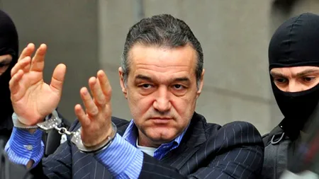GIGI BECALI VA FACE TREI ANI DE ÎNCHISOARE. Patronul Stelei a ajuns în arestul Poliției Capitalei