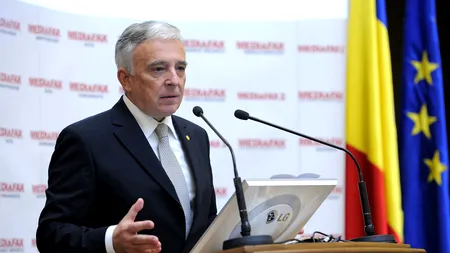 Noua casă a lui Mugur Isărescu. Guvernatorul BNR a împrumutat 700.000 lei de la UniCredit pentru a o cumpăra. GALERIE FOTO