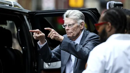 Stephen King nu va mai scrie pe X: „Atmosfera a devenit prea toxică” / Pe ce platformă vor putea fi citite mesajele celebrului scriitor