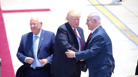 Donald Trump i-a explicat lui Netanyahu ce a discutat cu oficialii ruși în biroul lui de la Casa Albă. Scandalul, departe de a se încheia