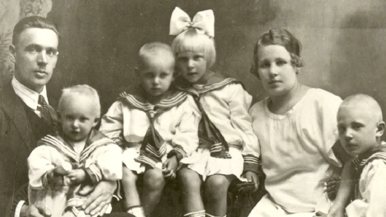 Femeia care a făcut posibilă aducerea pe lume a peste 3000 de copii, în lagărul de concentrare de la Auschwitz