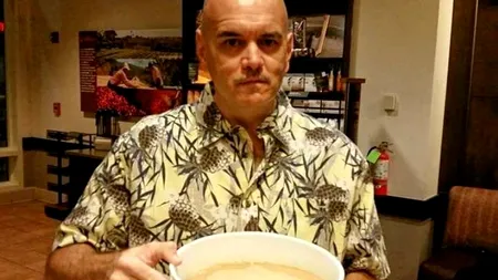 Un bărbat din Florida a stabilit un record: și-a comandat cea mai scumpă băutură de la Strabucks