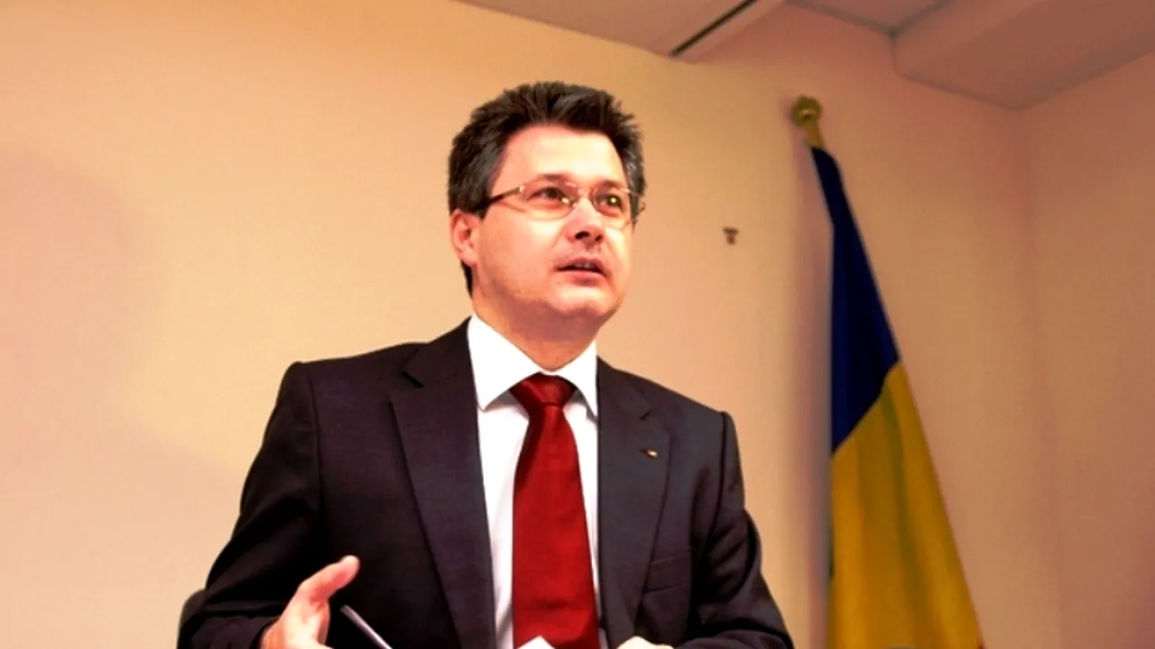 Costoiu:Va fi gândit un alt mecanism de acordare de burse pentru studenții români din statele vecine