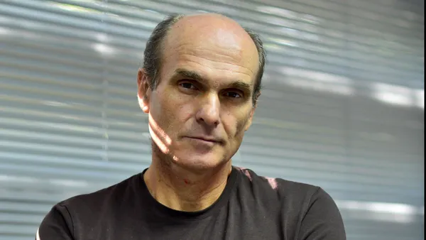 CTP îl critică pe Bolojan pentru întâlnirea din Palatul Victoria cu ARESTATUL Bogos: „Nu trebuia să aibă loc. Mă pune pe gânduri”