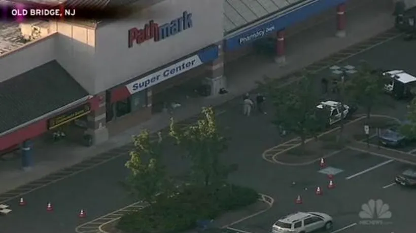 Trei morți în urma unui atac armat într-un supermarket la New Jersey