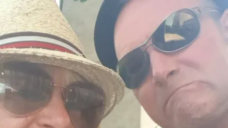 „E scârbos! Ne-au dat prosoape murdare de rahat