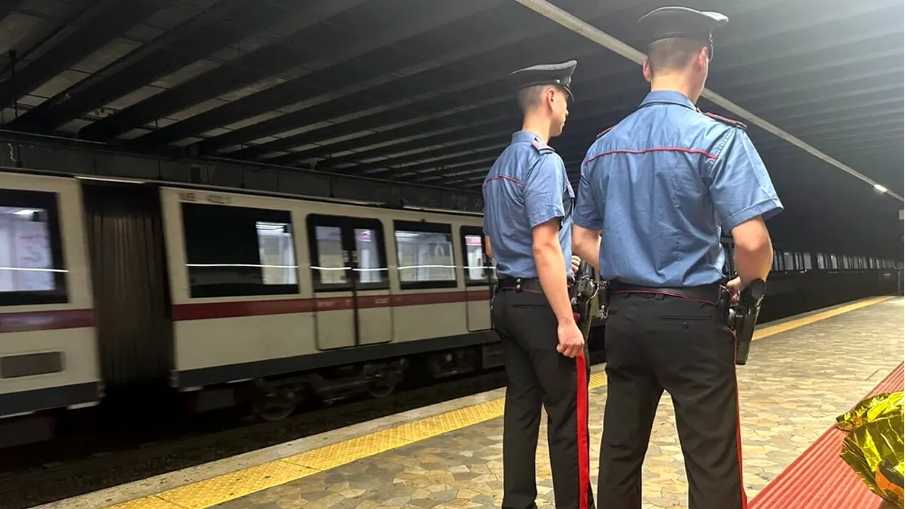 Un sinucigaș român a fost jefuit de rucsac în timp ce se afla sub roțile metroului din Roma