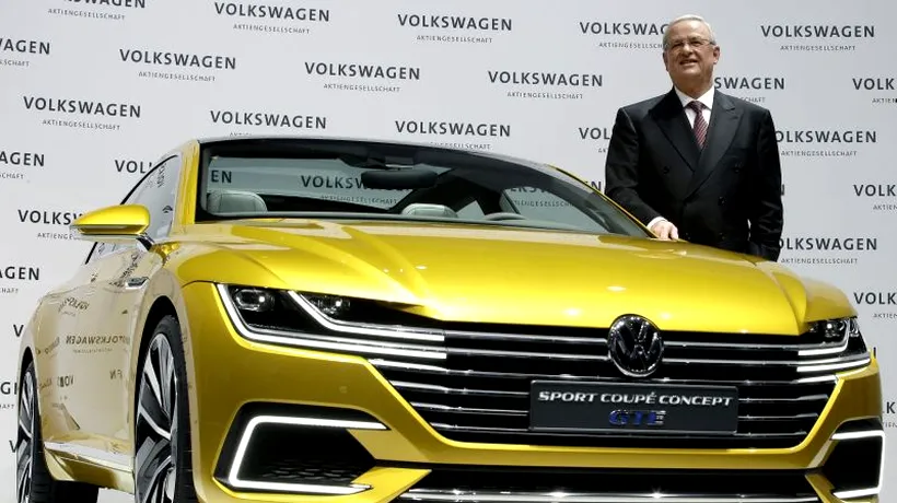 Volkswagen alocă o sumă uriașă pentru costurile legate de scandalul emisiilor. Acțiunile scad cu 20%