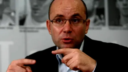 Cozmin Gușă: Sistemul pune la cale o operațiune uriașă, ”NICOLAE CIUCĂ ÎN TURUL 2”! Așa-ceva nu e posibil decât printr-o fraudă electorală majoră