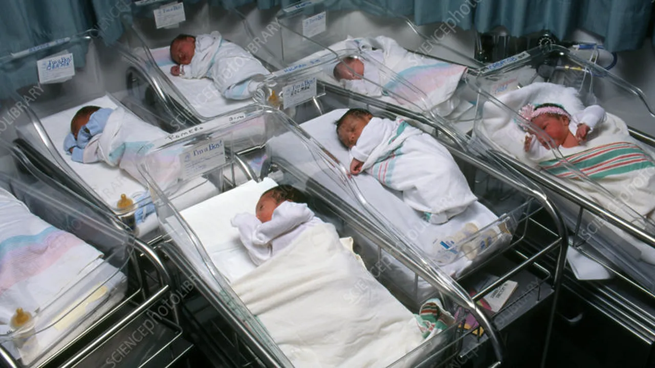 Se aștepta la șapte copii și a născut cu doi mai mult. O femeie din Mali a adus pe lume nouă copii, dar nu a depășit recordul mondial