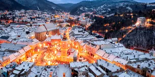 <span style='background-color: #dd0000; color: #fff; ' class='highlight text-uppercase'>CRĂCIUN</span> Cel mai înalt BRAD de CRĂCIUN va fi instalat la Târgul de Crăciun din Piața Sfatului. La Brașov vor fi aprinse 1,3 milione de beculețe