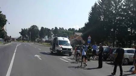 Patru adolescenți, loviți de un autoturism. Unul dintre ei, în stare gravă