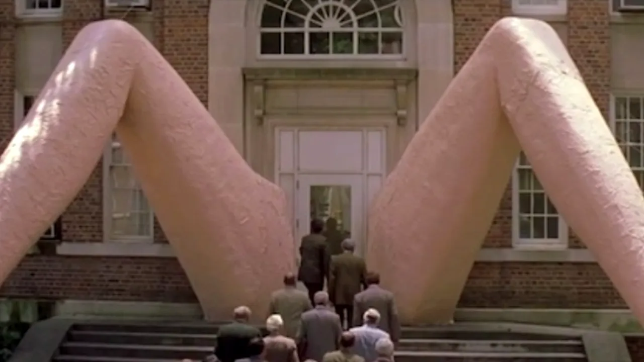 FOTO. Șase proiecte artistice care vorbesc despre femei și feminitate într-un mod inedit