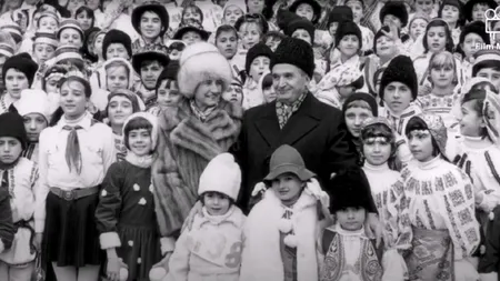 Un copil i-ar fi purtat „GHINION” lui Ceaușescu. Băiețelul a personificat Anul Nou 1989