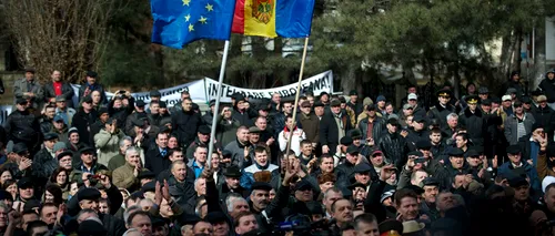 Sfatul ministrului moldovean de Interne către cetățeni în timpul vizitei lui Barroso: deținătorii de arme să renunțe la ele pentru două zile