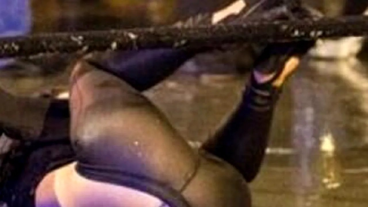 Mad Friday: Haos pe strazile din Marea Britanie