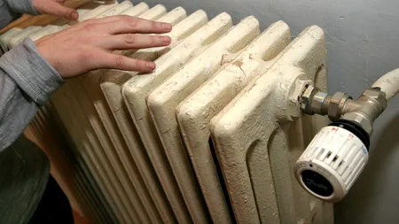 Se închide căldura în București. Termoenergetica reduce treptat temperatura în calorifere