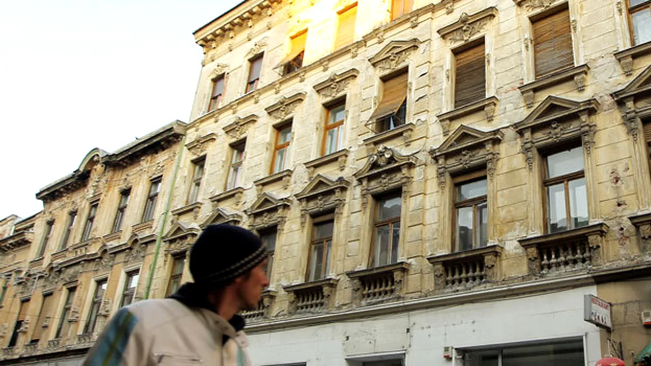 MAFIA RETROCEDĂRILOR. Fost vicepreședinte al ANRP, reținut pentru o șpagă de 1 milion de euro