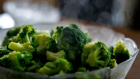 Broccoli, alimentul care reduce riscul de CANCER și ajută la creșterea imunității