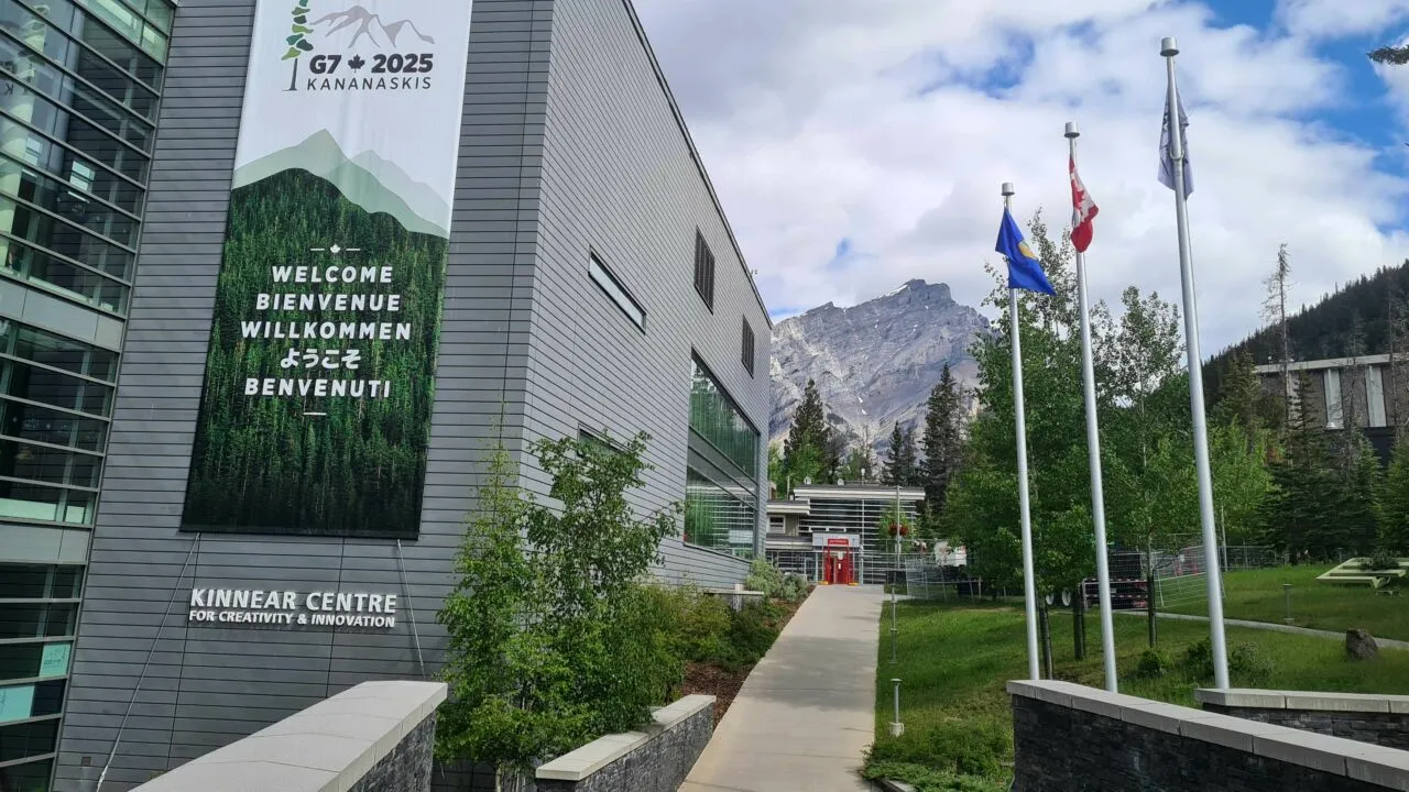 Liderii celor mai bogate țări se întâlnesc la Summitul G7 în Canada. Reuniunea, pe fondul CONFLICTULUI Israel - Iran și al amenințărilor lui Trump