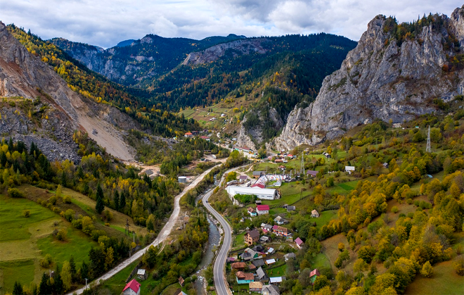 Uită de Transalpina și de Transfăgărășan! Aceasta este șoseaua din România cu cele mai frumoase peisaje / Sursa foto: videohd