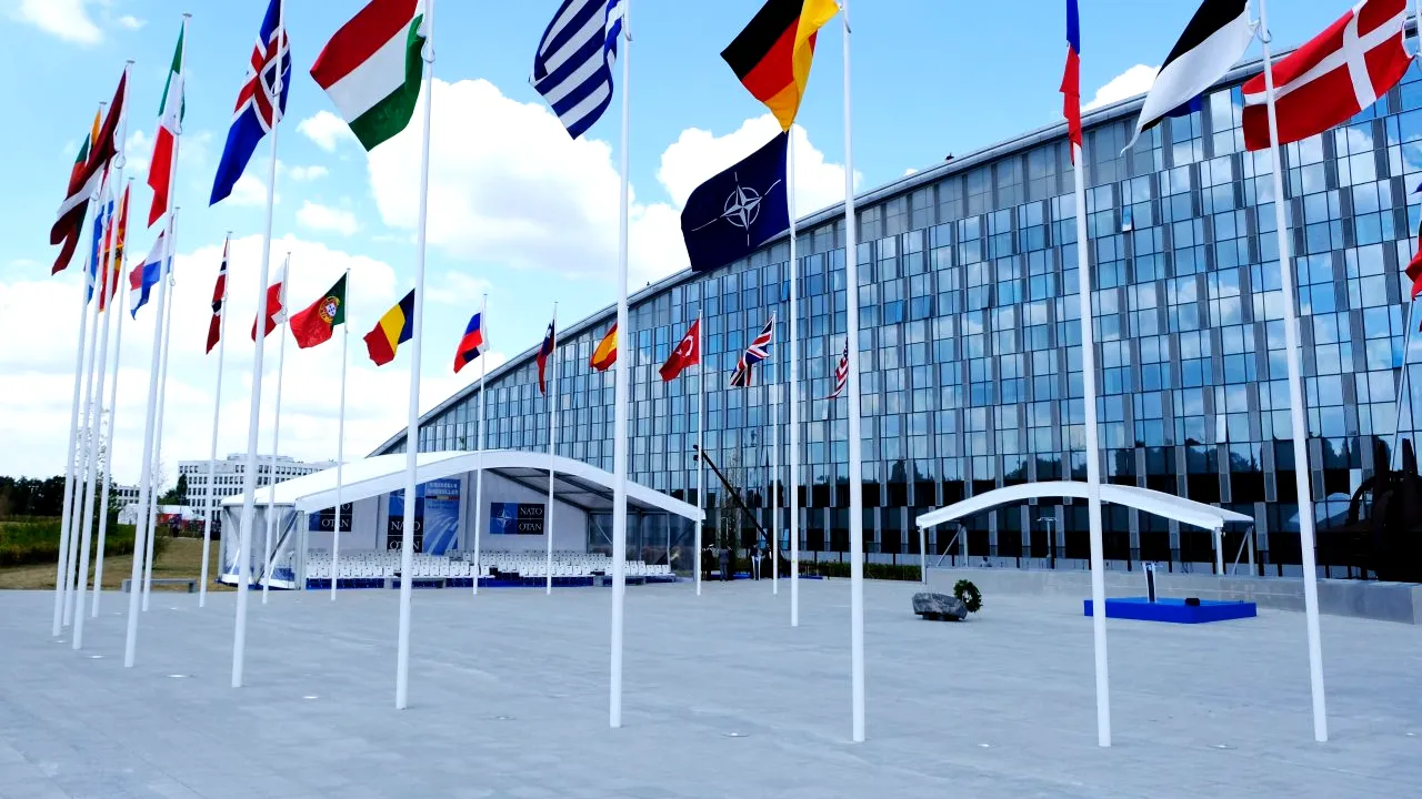 Oficial: Diferendul dintre Franța și SUA nu va afecta cooperarea din interiorul NATO