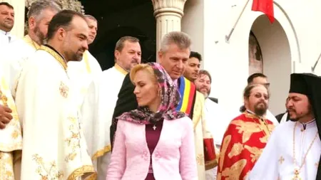 Ciucu: Firea a adus moaște la primărie