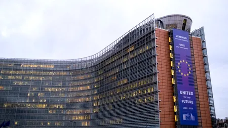 UE amenință SUA cu măsuri de retorsiune MASIVE din cauza taxelor vamale /Reprezentant german: „Nu este deloc în interesul economiei americane”