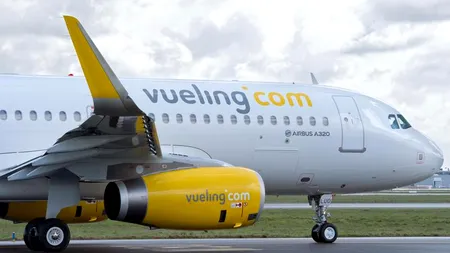 Revoltă a pasagerilor unui zbor low-cost blocați la Roma. Poliția a intervenit