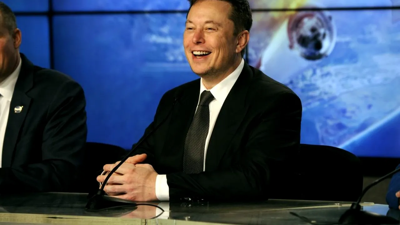 Trump îl compară pe Elon Musk cu Thomas Edison: „Este unul din marile genii ale lumii