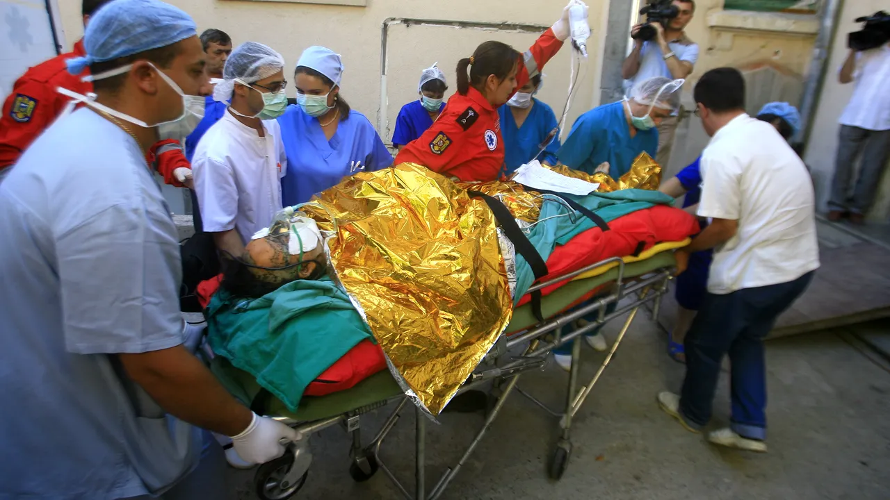 România, tot NEPREGĂTITĂ. La trei ani de la tragedia din COLECTIV: Nu sunt PATURI destule și nici CENTRE pentru marii arși