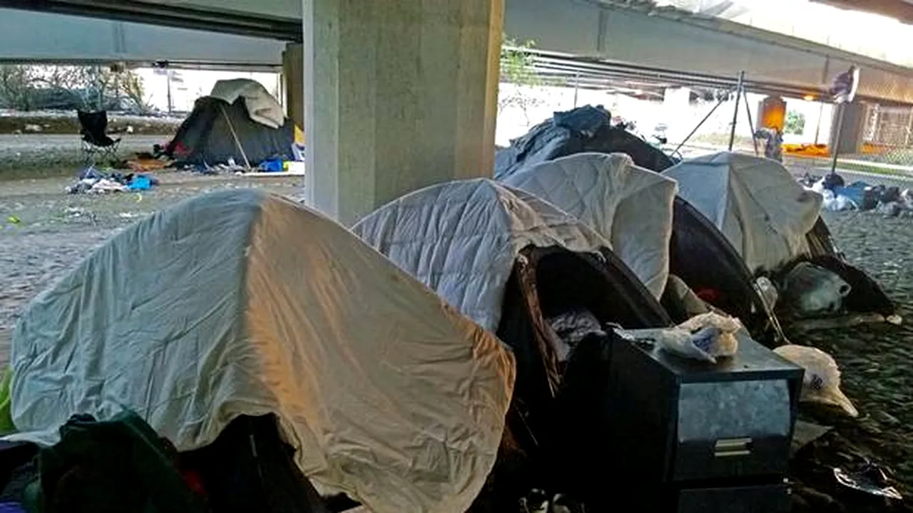 Britanicii se pregătesc să demoleze 