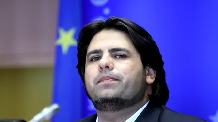 Costel Busuioc divorțează. Pentru cine își părăsește cântărețul familia