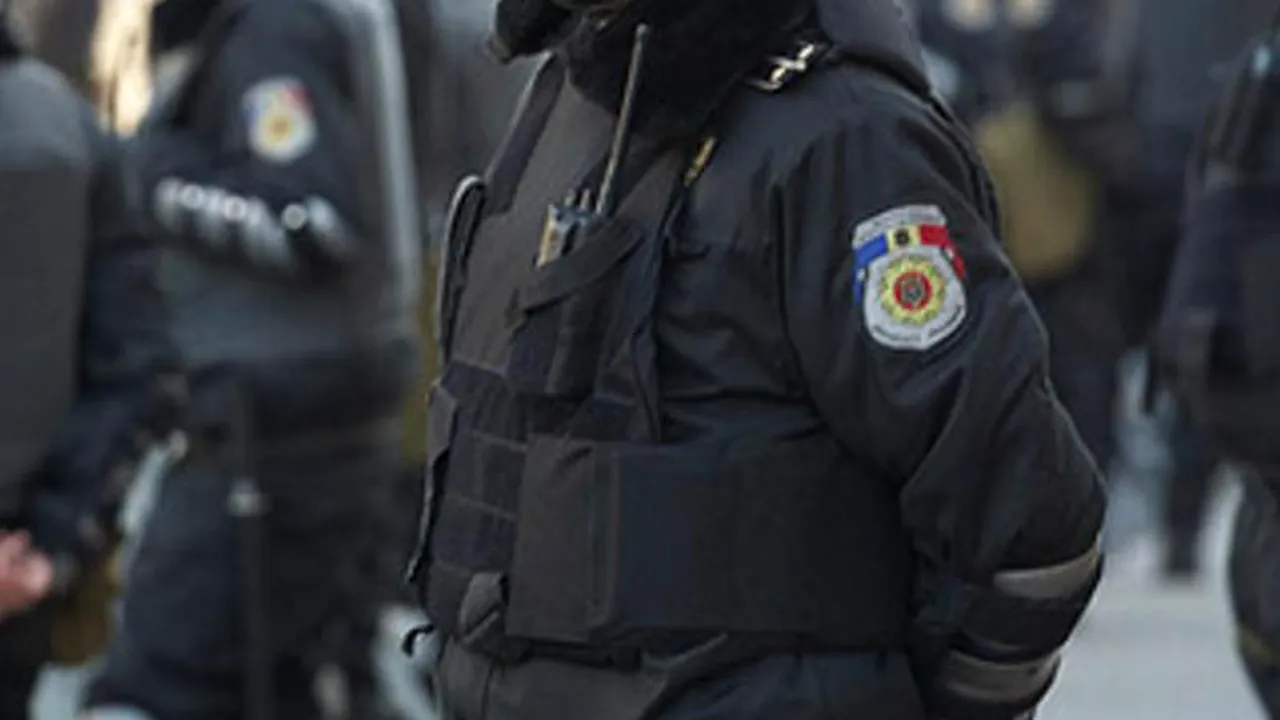 Republica Moldova este în alertă. Poliția a arestat mai mulți indivizi, care ar fi dorit să preia controlul asupra unei închisori
